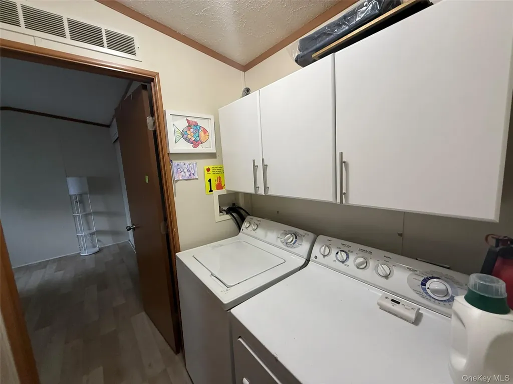 424 Sandgate Drive New Windsor NY 12553