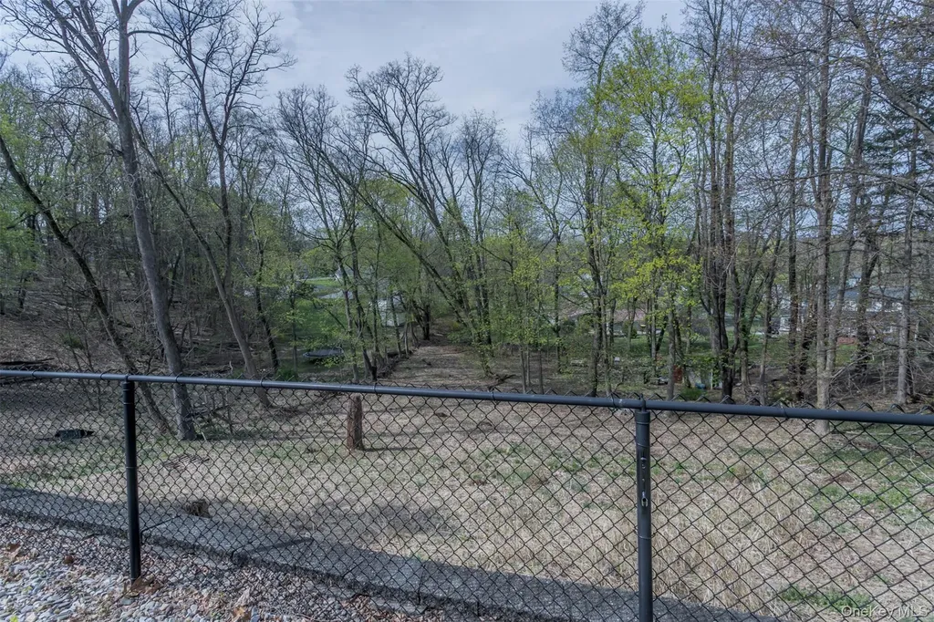 16 Overlook Drive Warwick NY 10990
