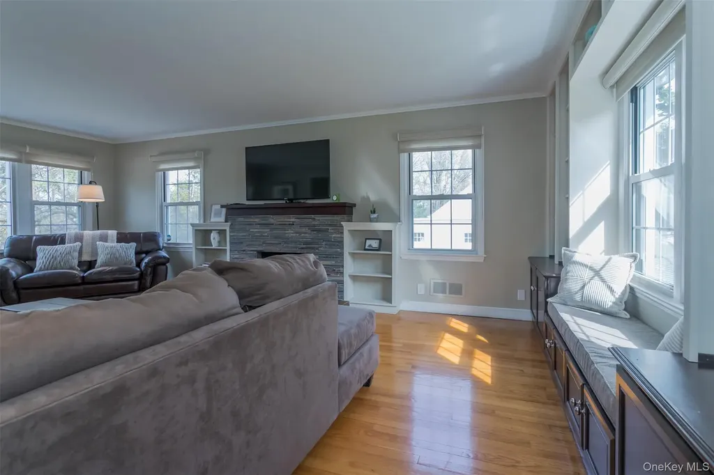 16 Overlook Drive Warwick NY 10990