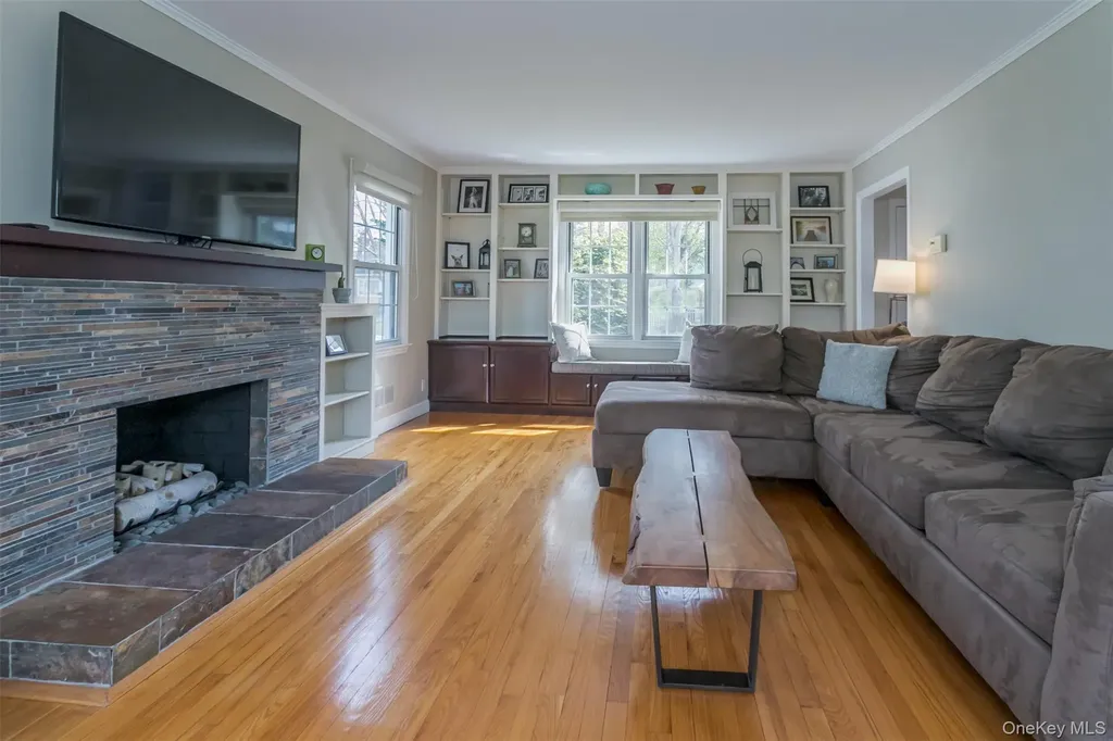 16 Overlook Drive Warwick NY 10990