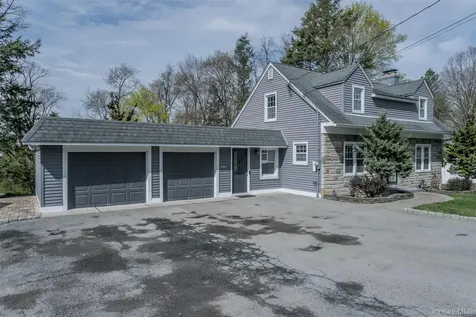 16 Overlook Drive Warwick NY 10990