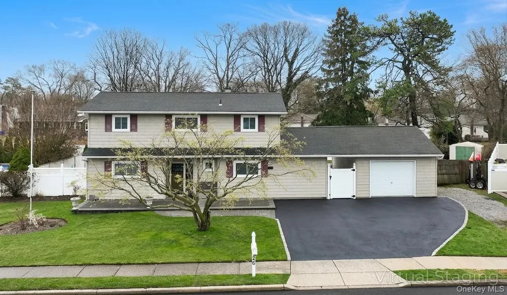 26 Stevenson Place Deer Park NY 11729