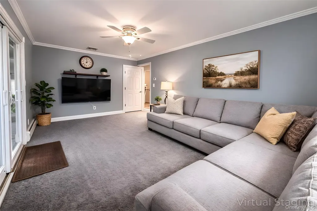 26 Stevenson Place Deer Park NY 11729