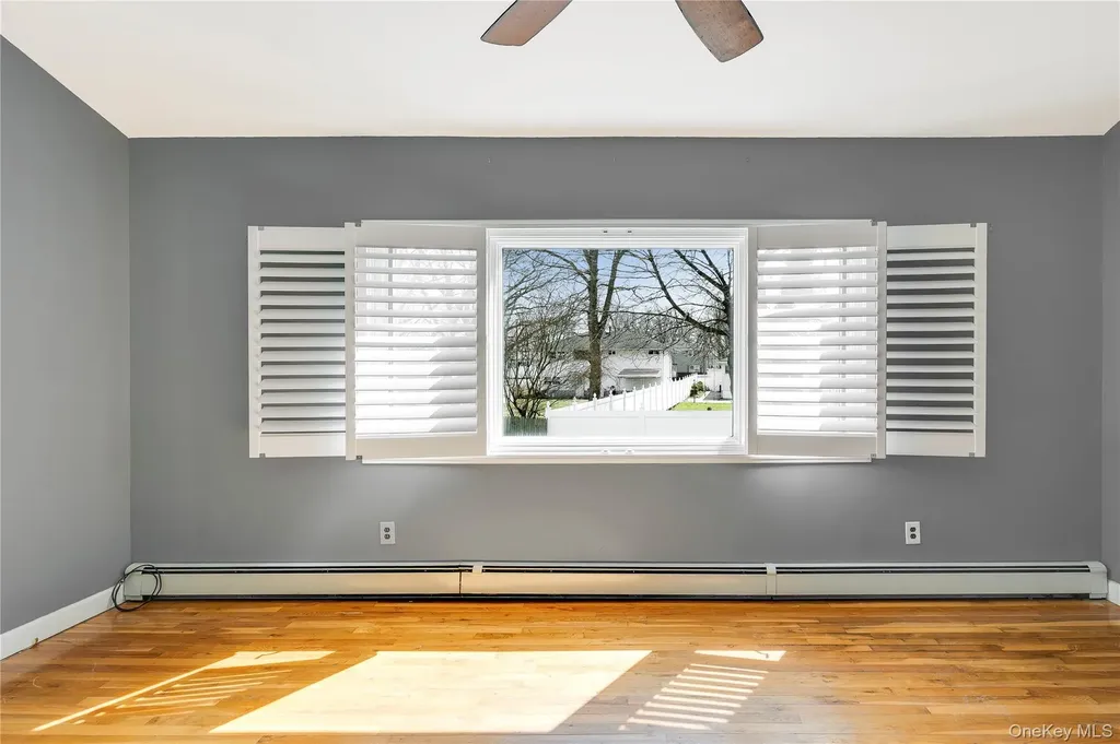 26 Stevenson Place Deer Park NY 11729