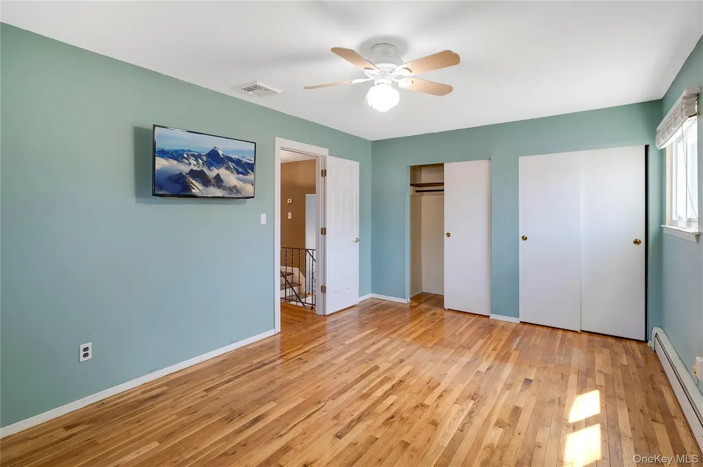 26 Stevenson Place Deer Park NY 11729