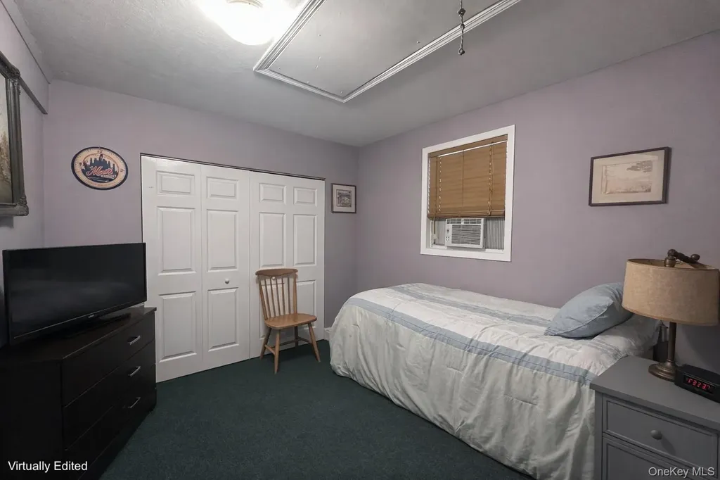 26 Stevenson Place Deer Park NY 11729