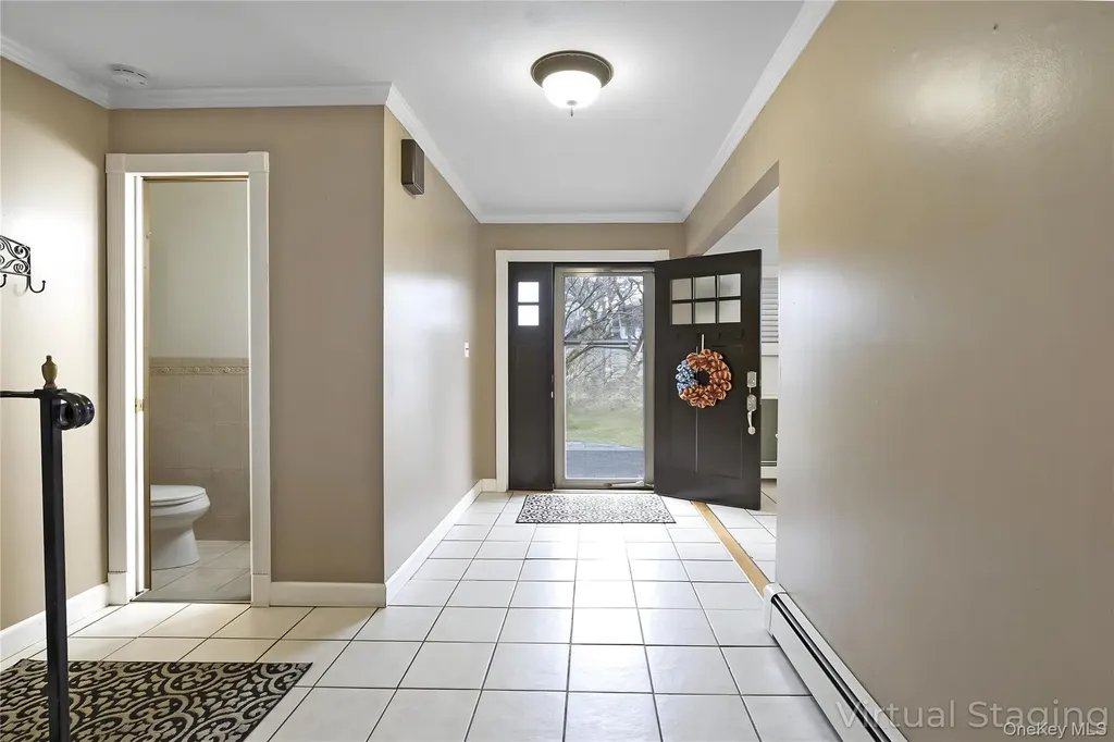26 Stevenson Place Deer Park NY 11729