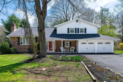 2790 Salt Point Turnpike Clinton Corners NY 12514