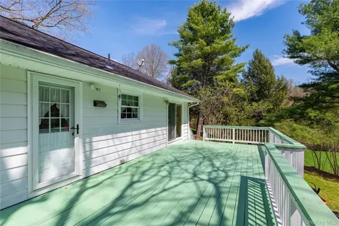 2790 Salt Point Turnpike Clinton Corners NY 12514