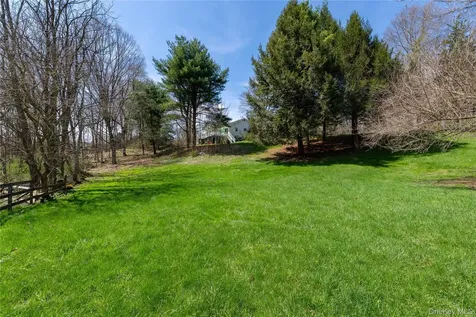 2790 Salt Point Turnpike Clinton Corners NY 12514