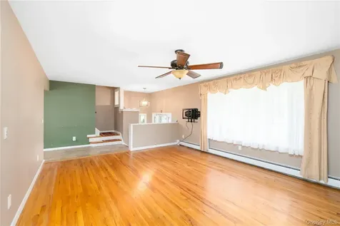 2790 Salt Point Turnpike Clinton Corners NY 12514