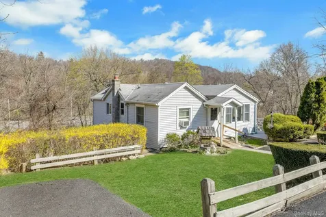 306 Towners Road Carmel NY 10512