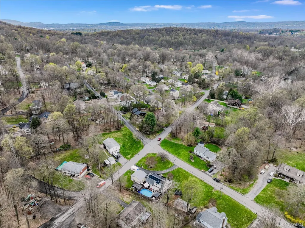 2 Greenwood Drive Beacon NY 12508