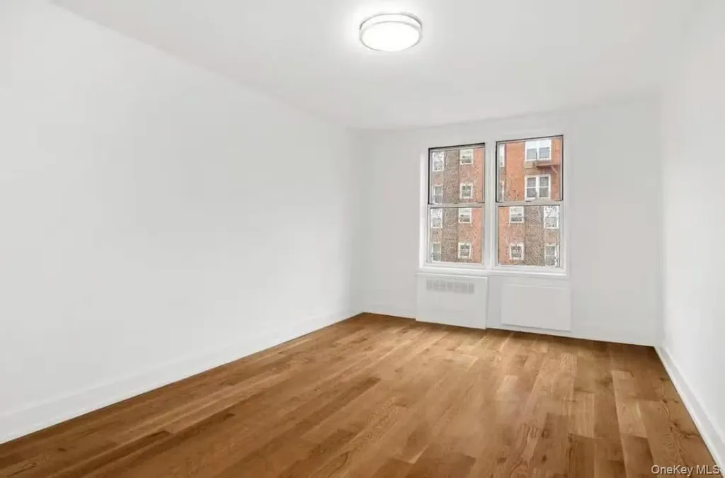 142-20 Franklin Avenue Flushing NY 11355