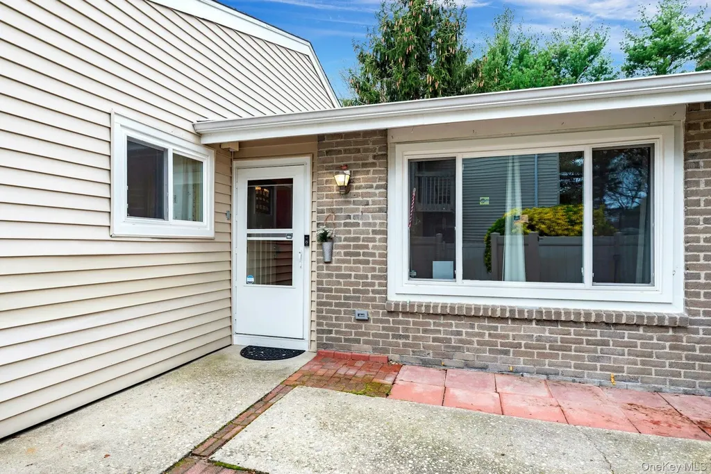 210 Springmeadow Drive Holbrook NY 11741