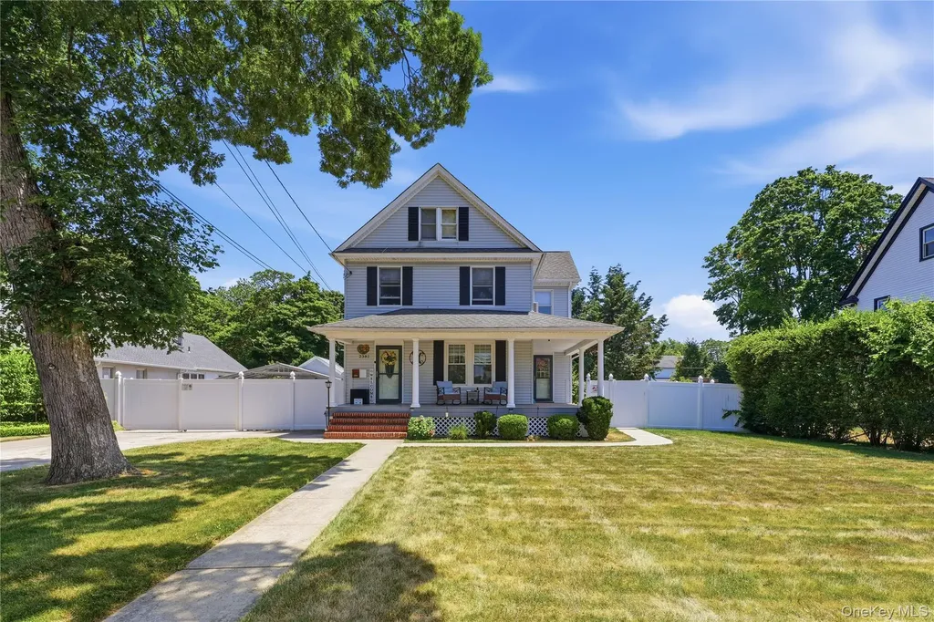 2381 Harrison Avenue Baldwin NY 11510