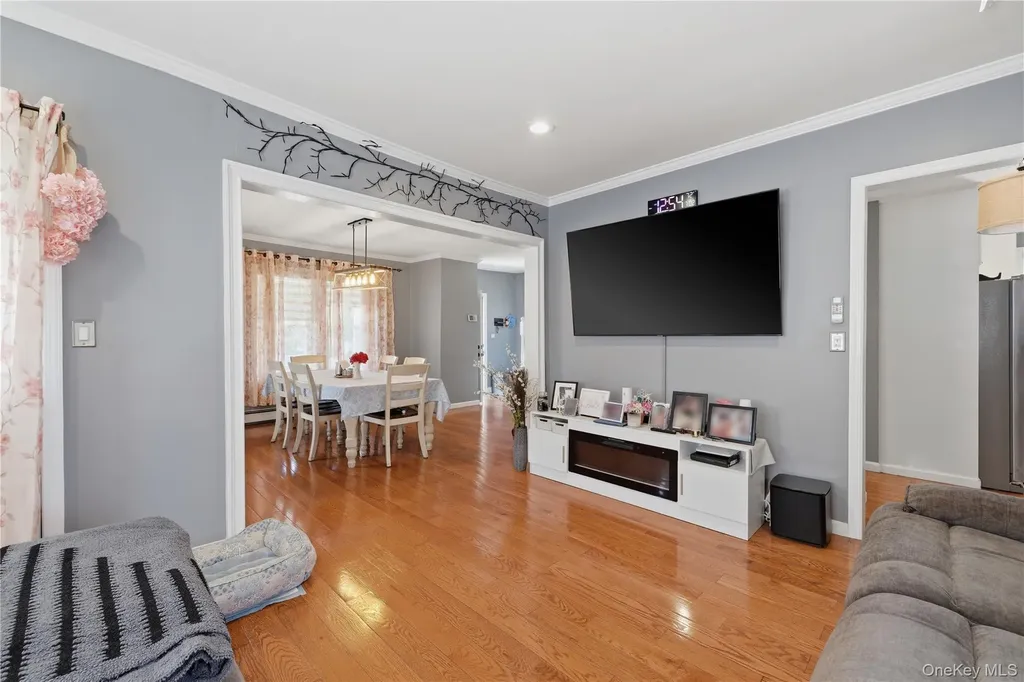 2381 Harrison Avenue Baldwin NY 11510