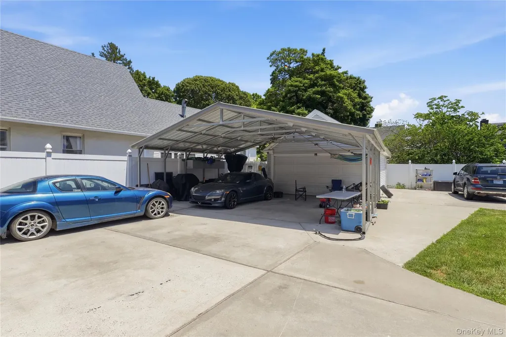 2381 Harrison Avenue Baldwin NY 11510