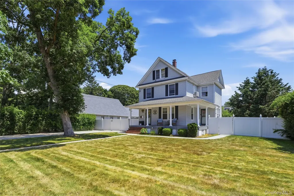 2381 Harrison Avenue Baldwin NY 11510