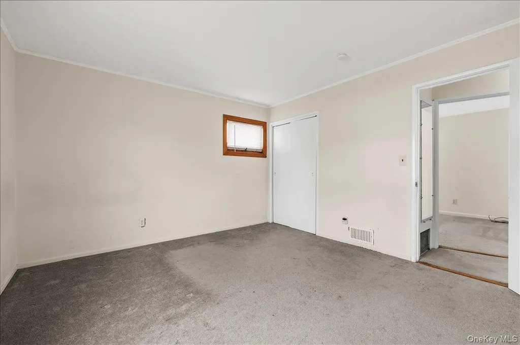51 Audrey Avenue Plainview NY 11803