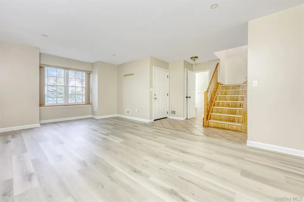 110 Creekside Circle Spring Valley NY 10977