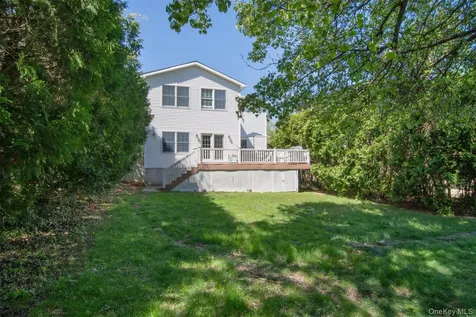 53 Mohican Park Avenue Dobbs Ferry NY 10522