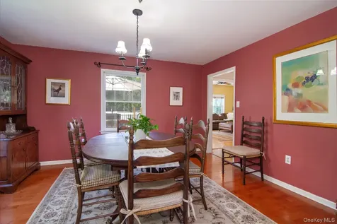 53 Mohican Park Avenue Dobbs Ferry NY 10522