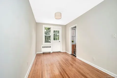 110 Lawn Terrace Mamaroneck NY 10543