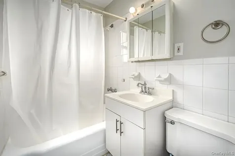 110 Lawn Terrace Mamaroneck NY 10543