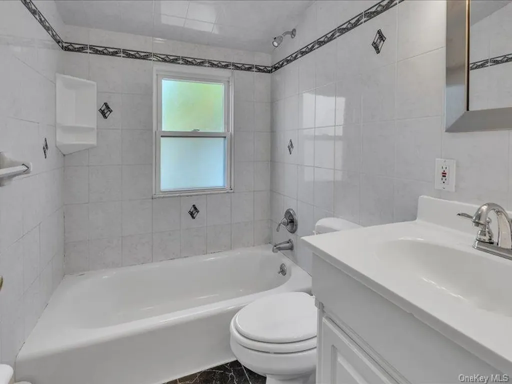 92 Elberta Drive East Northport NY 11731