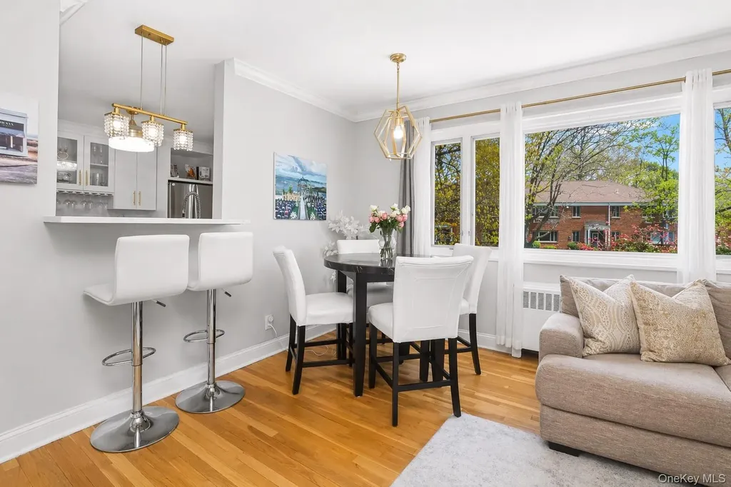 76 Lawrence Court White Plains NY 10603
