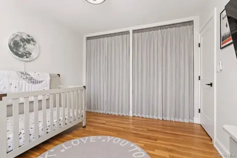 76 Lawrence Court White Plains NY 10603