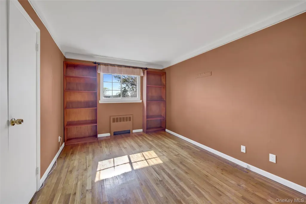 25 Lake Shore Boulevard Massapequa NY 11758
