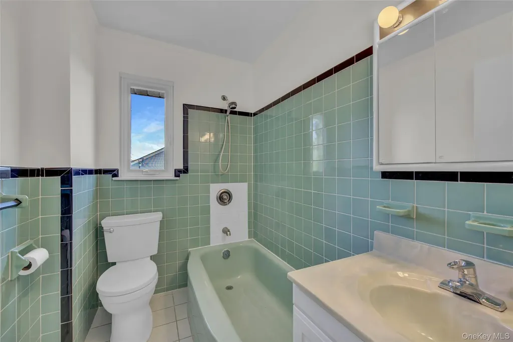 25 Lake Shore Boulevard Massapequa NY 11758