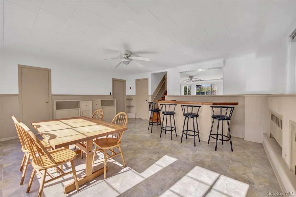 25 Lake Shore Boulevard Massapequa NY 11758