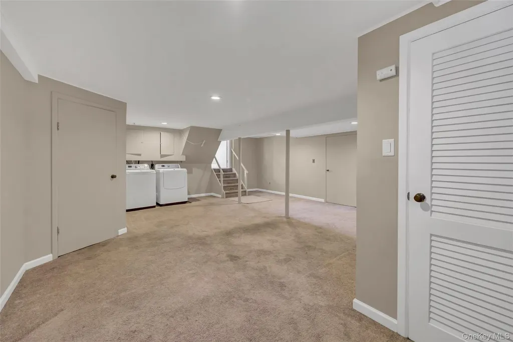 25 Lake Shore Boulevard Massapequa NY 11758