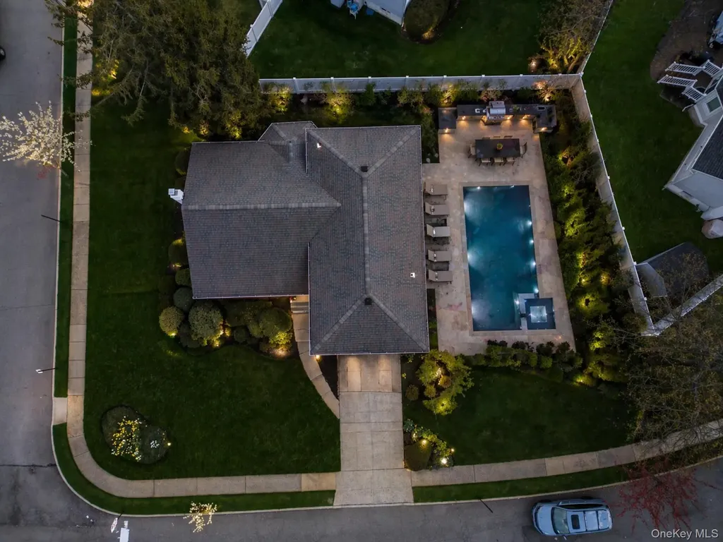 25 Lake Shore Boulevard Massapequa NY 11758
