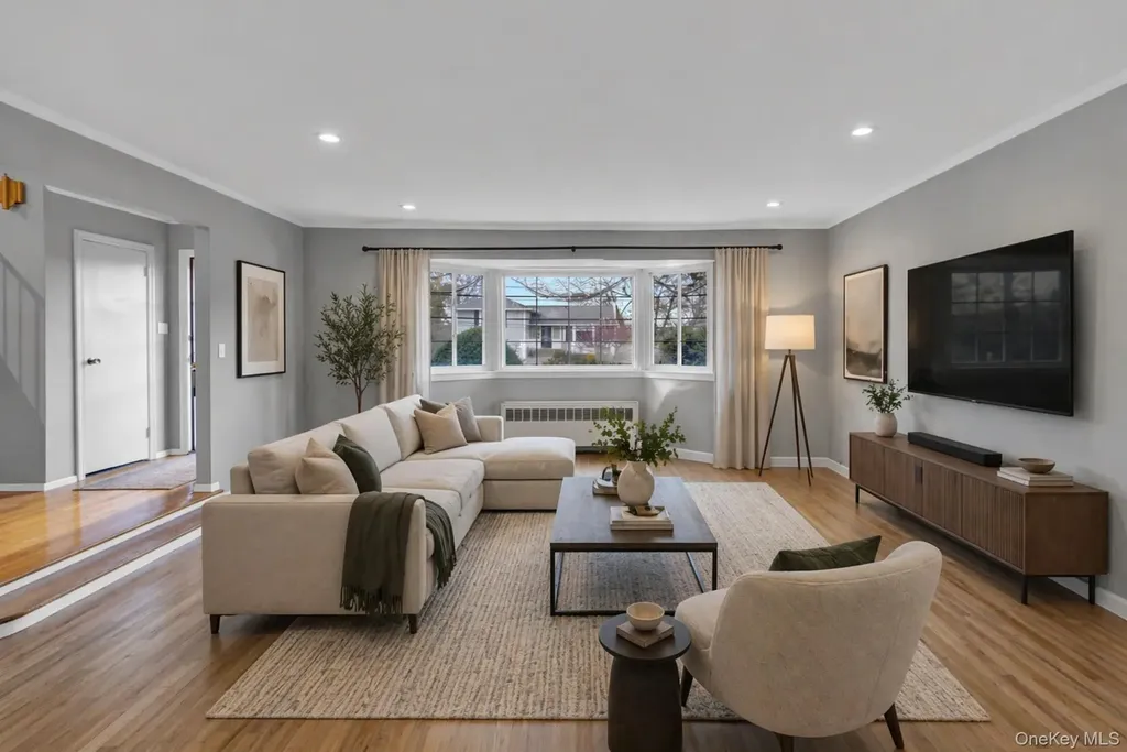 25 Lake Shore Boulevard Massapequa NY 11758