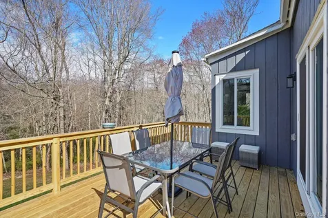 11 Bonny Drive Somers NY 10589