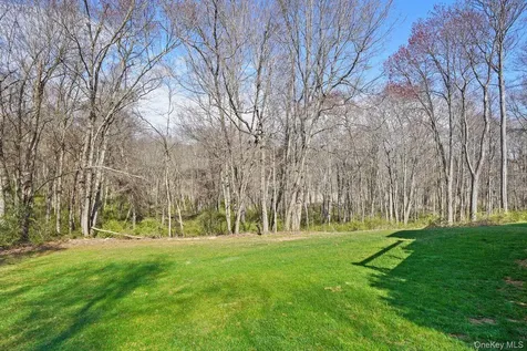 11 Bonny Drive Somers NY 10589