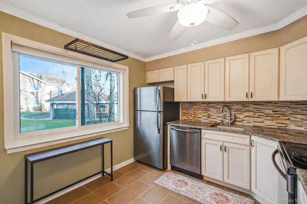 40 W 4th Street Patchogue NY 11772
