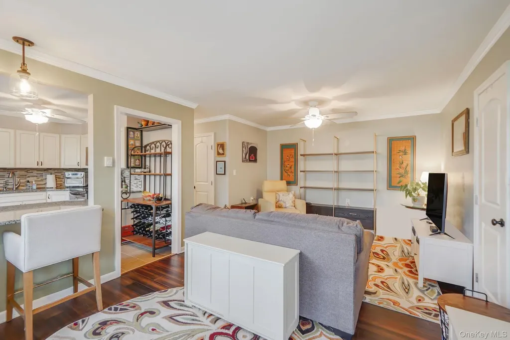 40 W 4th Street Patchogue NY 11772