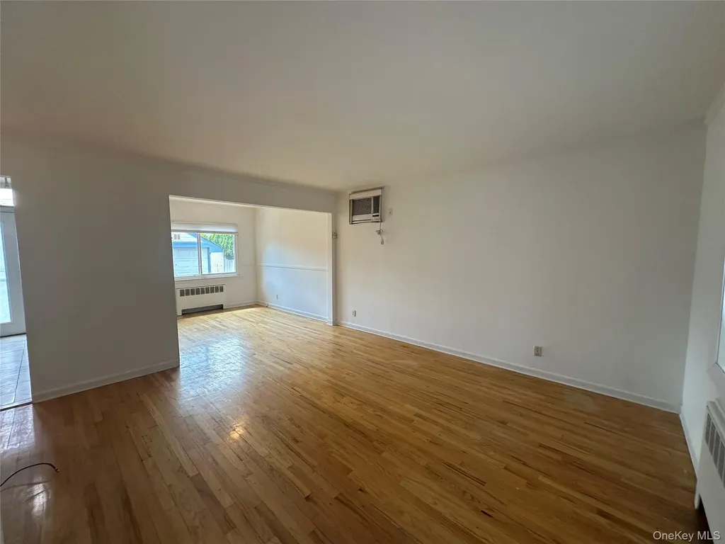 151-26 20th Avenue Whitestone NY 11357