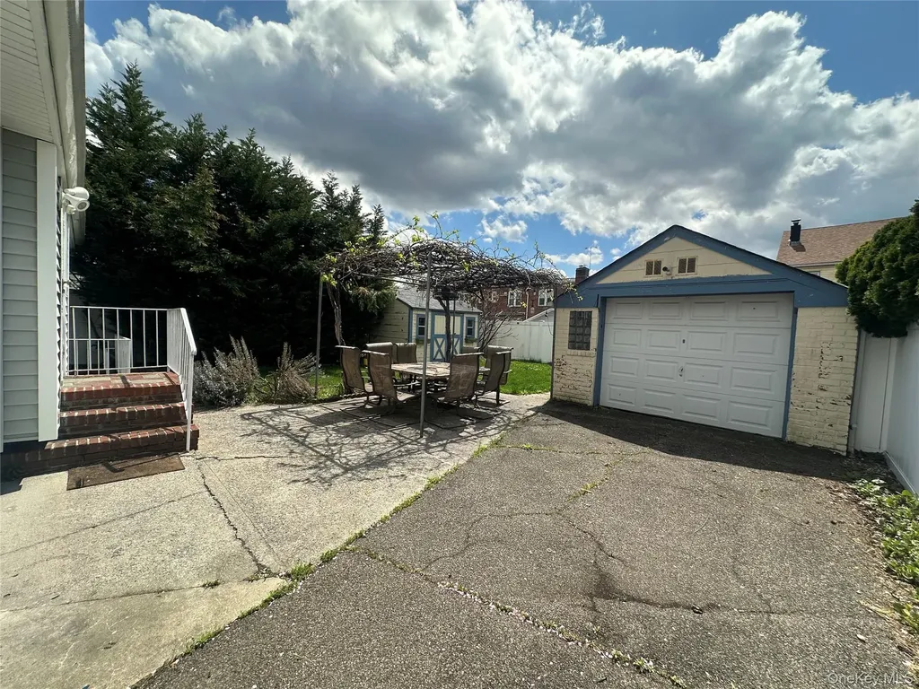 151-26 20th Avenue Whitestone NY 11357