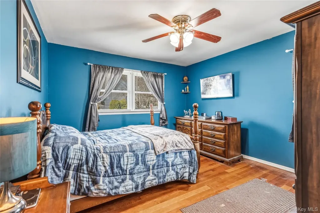 199 Concord Road Shirley NY 11967