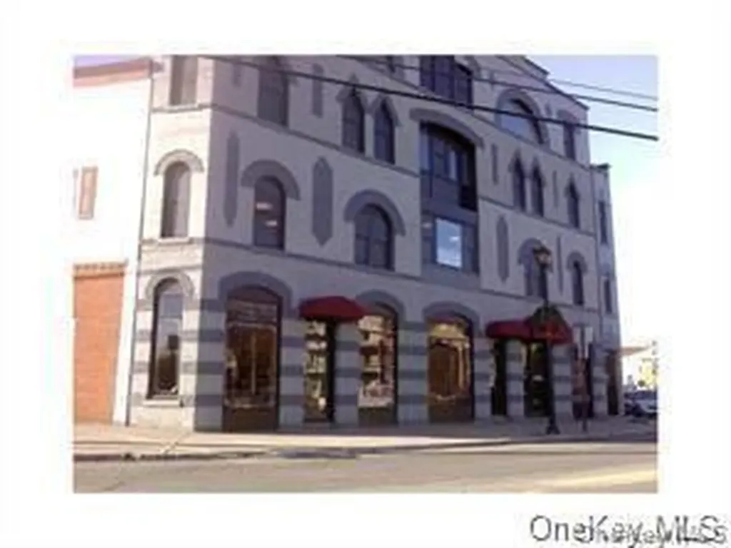 2 Lakes Road Monroe NY 10950