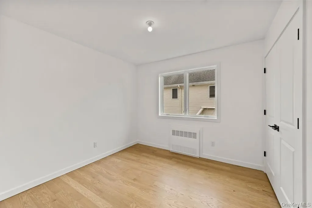 105 N Cole Avenue Spring Valley NY 10977