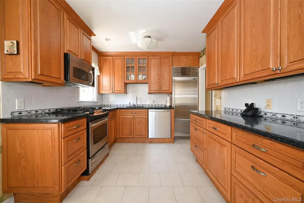 47-36 196th Street Flushing NY 11358