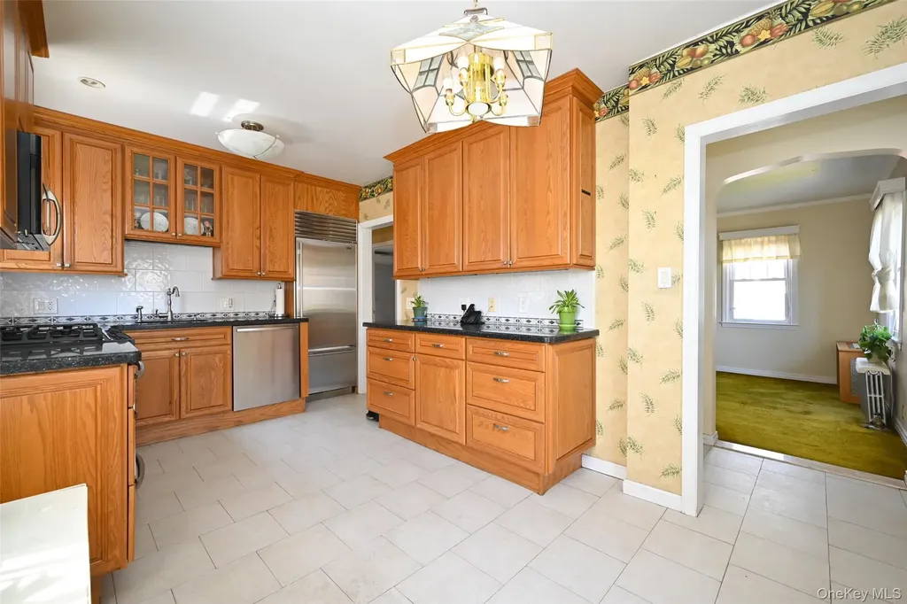 47-36 196th Street Flushing NY 11358