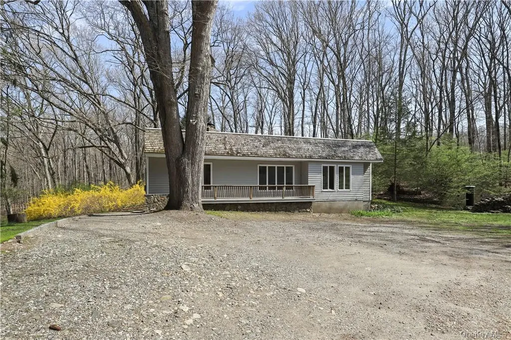 165 Old Post Road Bedford NY 10549